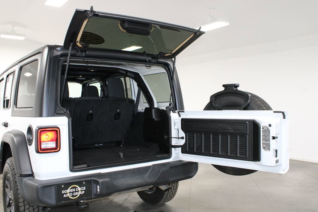 Used 2024 Jeep Wrangler Sport S image 17