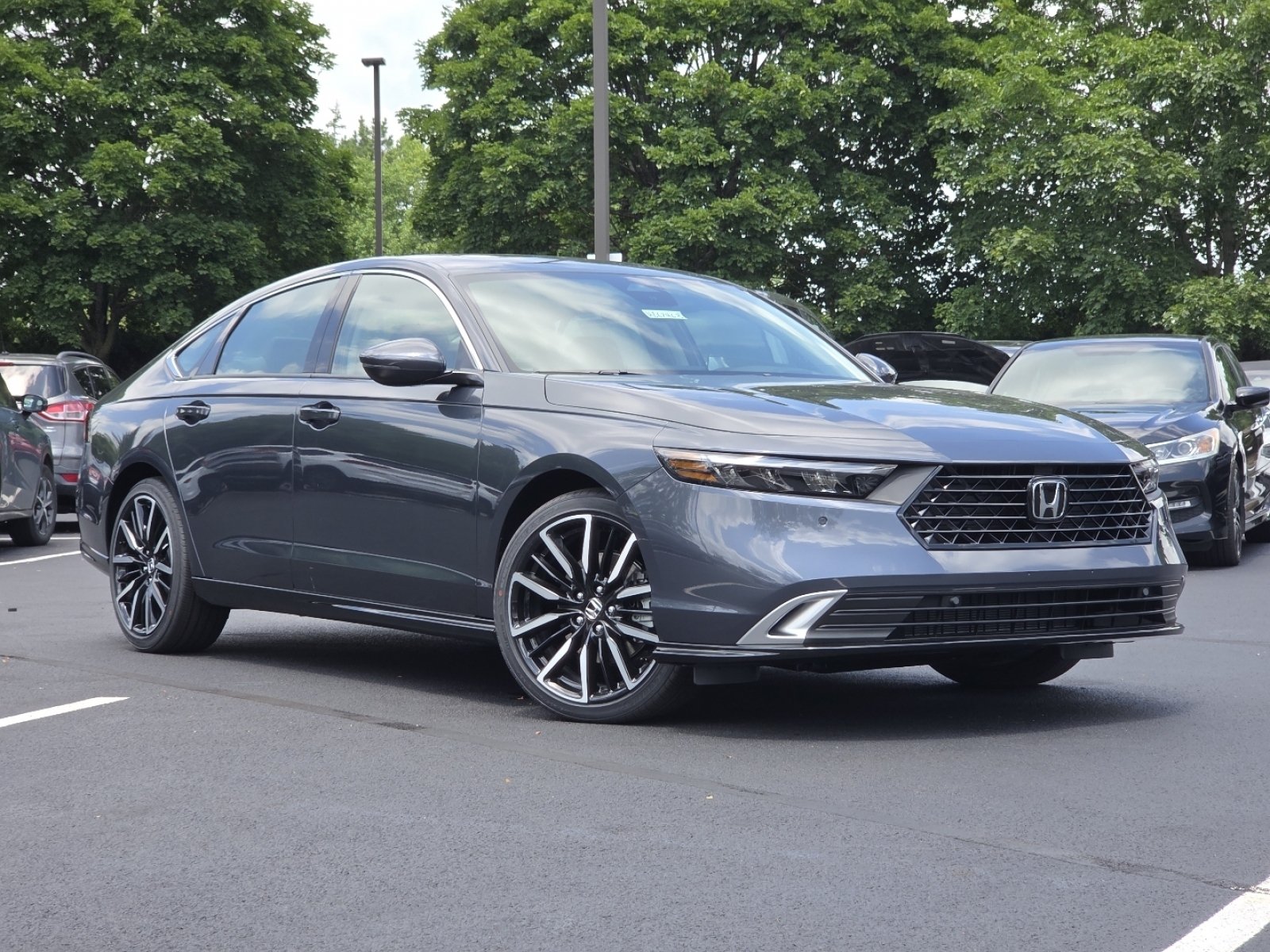 New 2026 Honda Accord Touring image 2