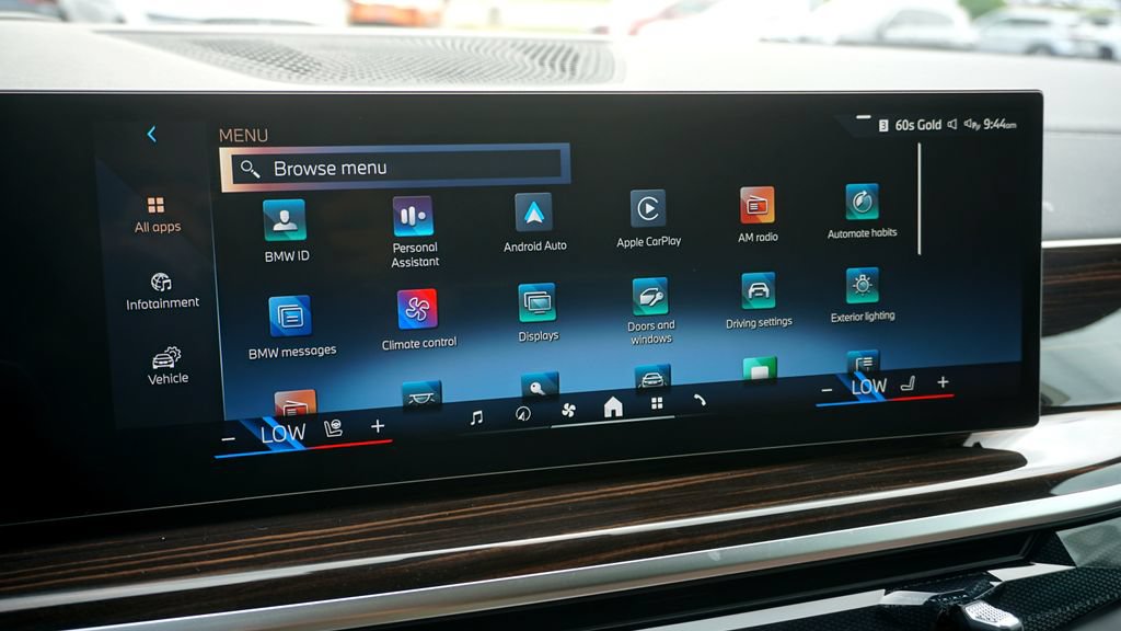 New 2026 BMW X5 xDrive40i w/ M Sport Package AWD/4WD image 18