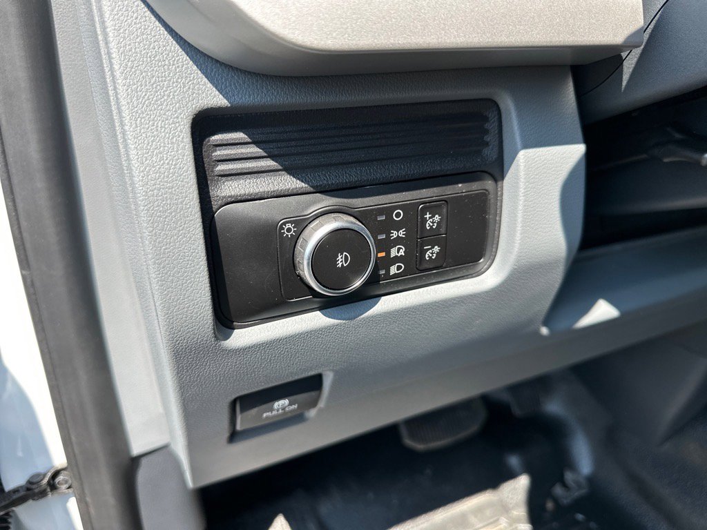 New 2025 Ford F350 XL w/ XL Chrome Package image 28