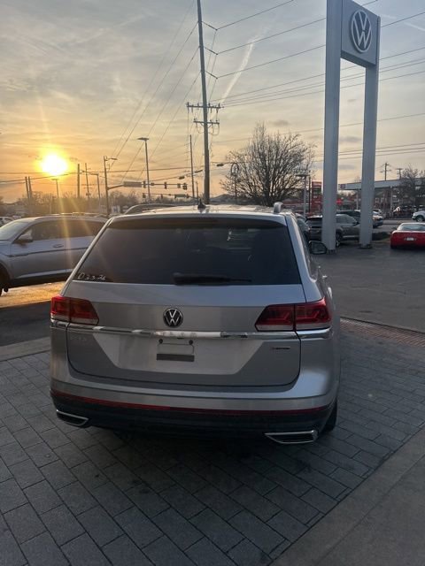 Used 2021 Volkswagen Atlas SE image 13