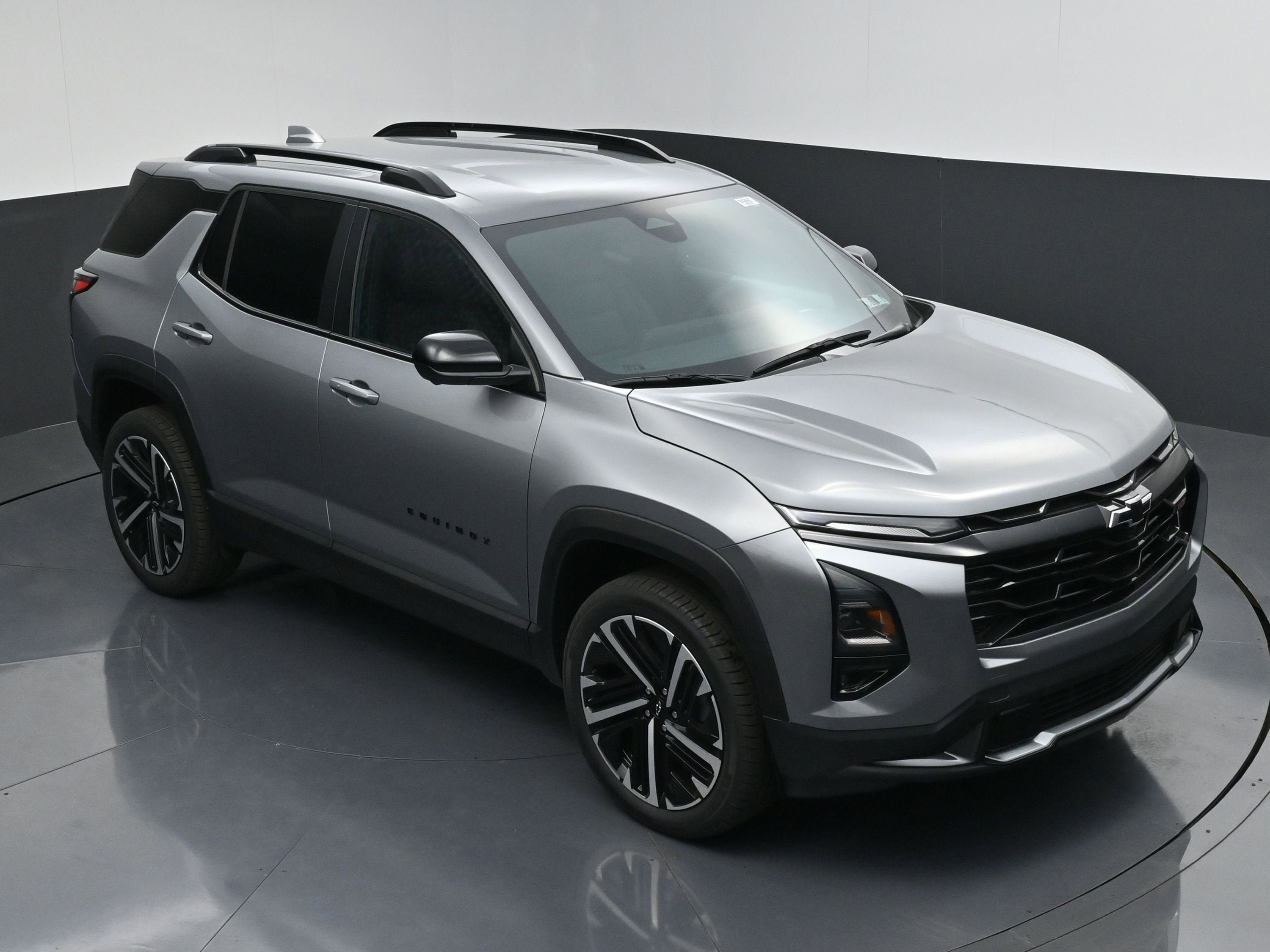 New 2026 Chevrolet Equinox RS w/ Safety and Technology Package AWD/4WD image 44