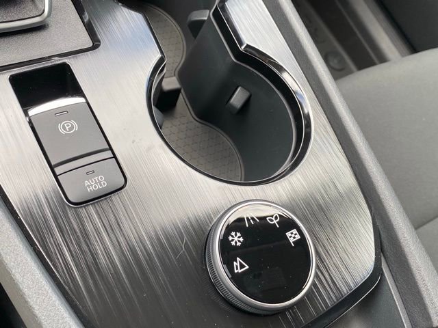 New 2026 Nissan Rogue S image 19