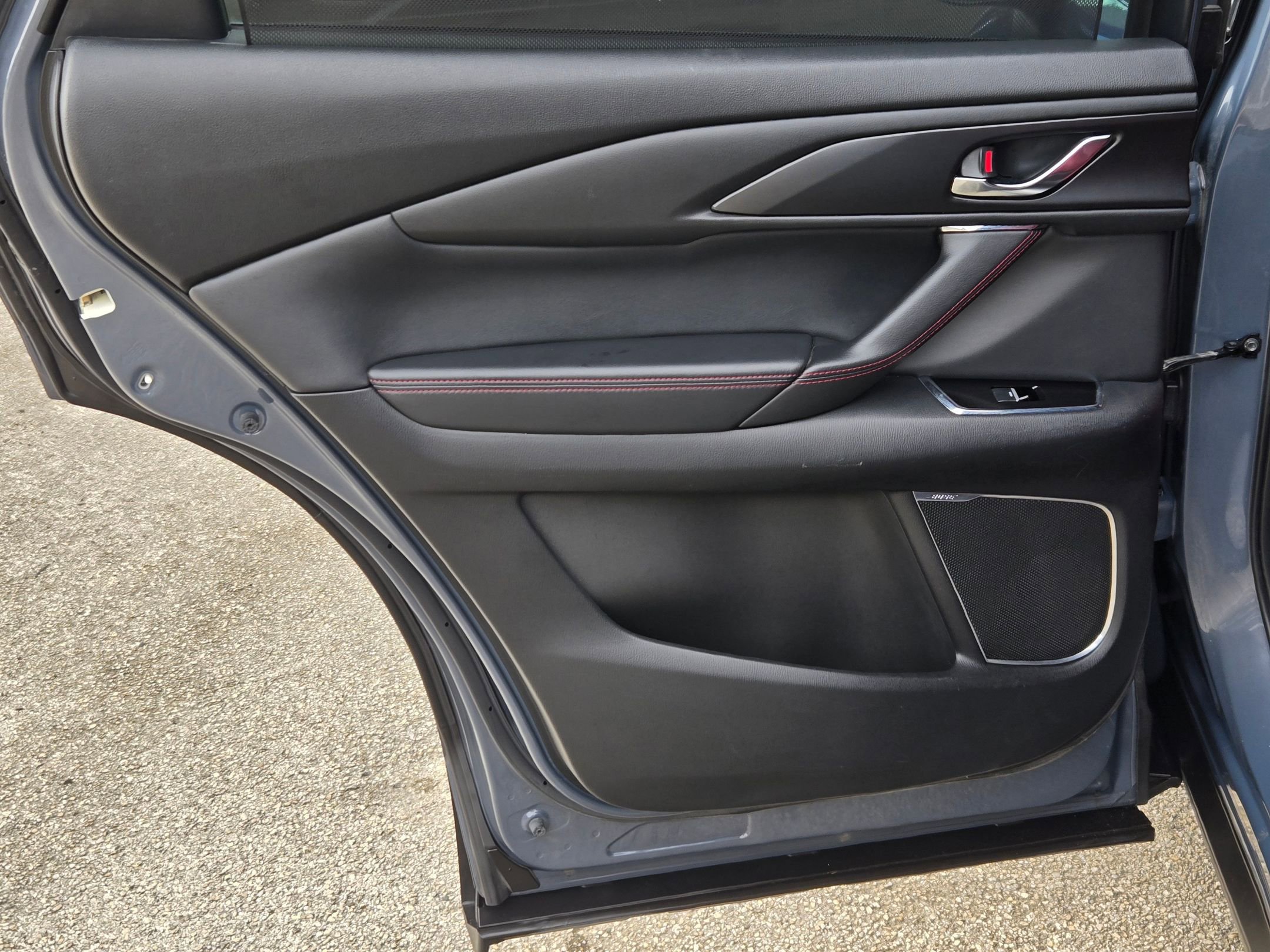 Used 2021 MAZDA CX-9 Carbon Edition image 13