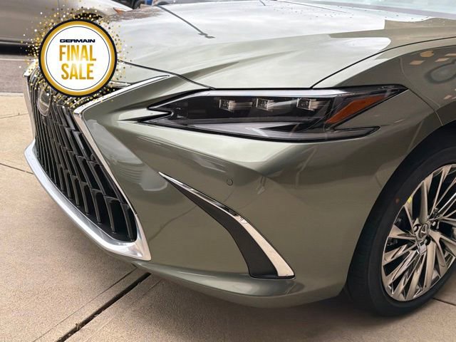 New 2025 Lexus ES 350 Ultra Luxury image 10