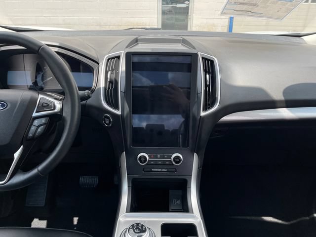 Used 2024 Ford Edge SEL w/ Convenience Package AWD/4WD image 21