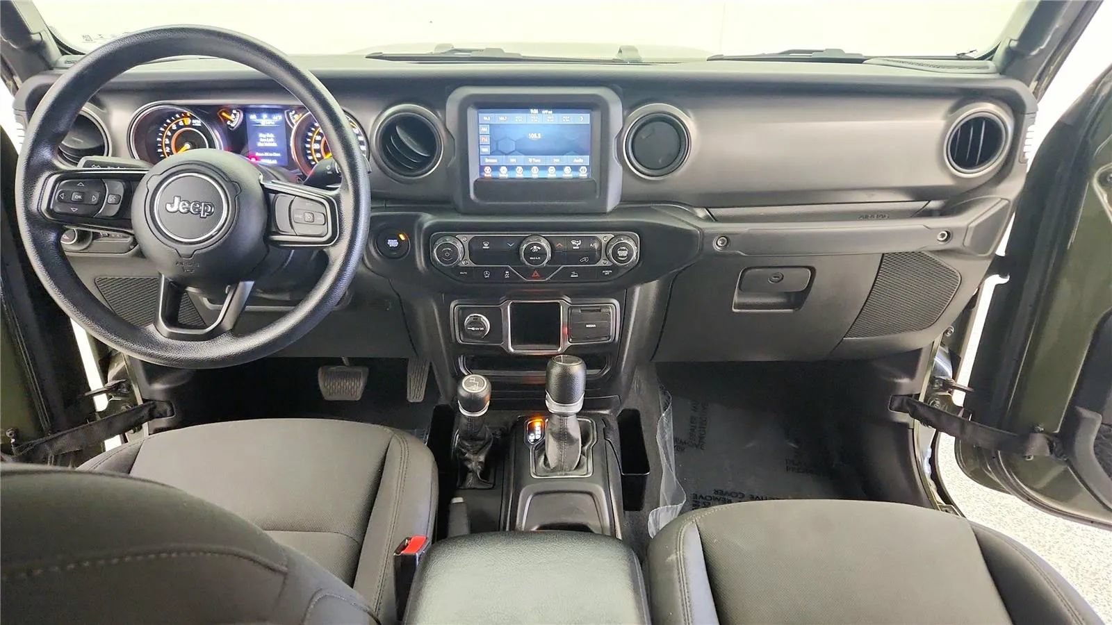 Used 2022 Jeep Gladiator Sport AWD/4WD image 35