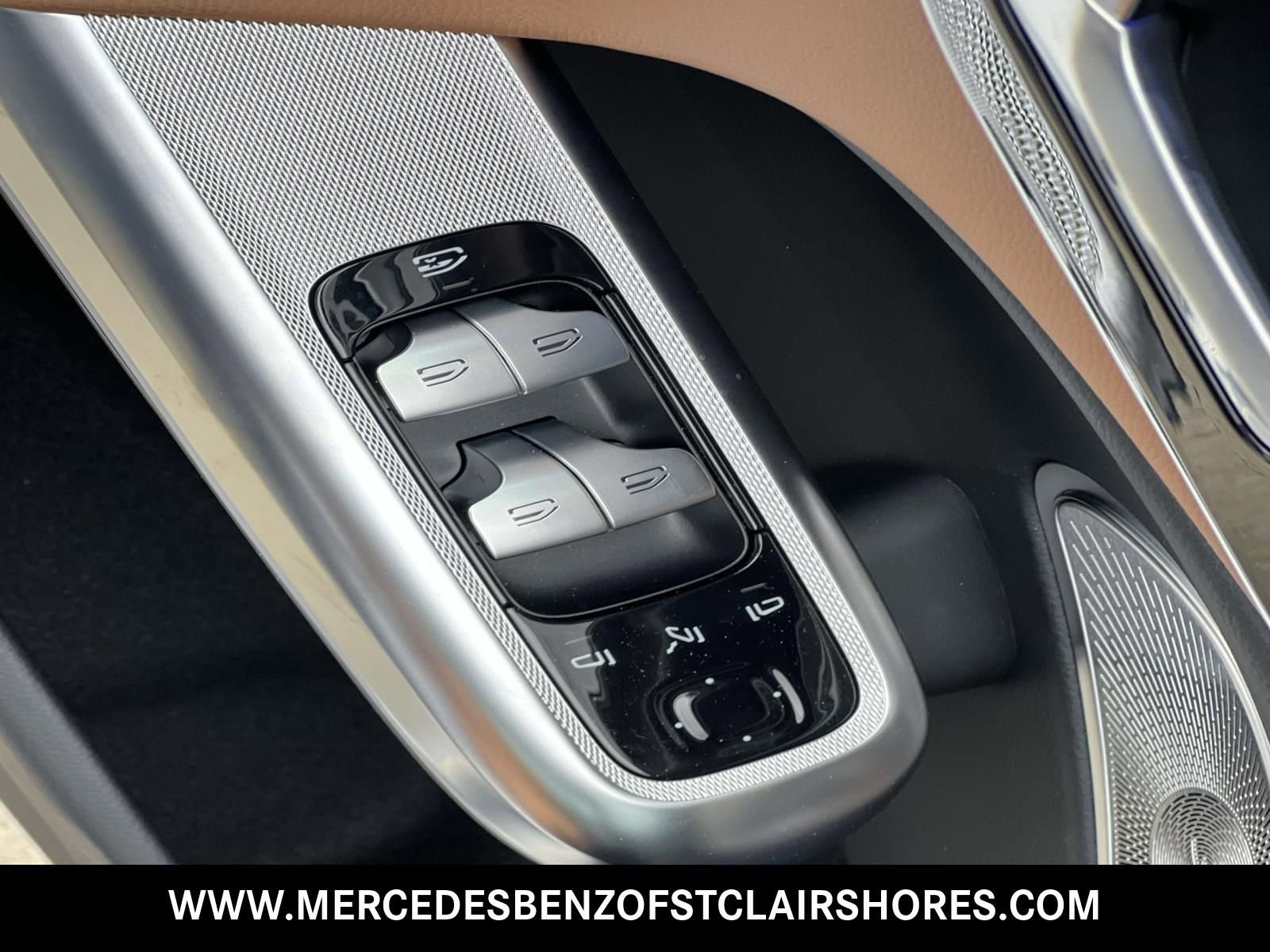 New 2026 Mercedes-Benz E 350 4MATIC Sedan image 16