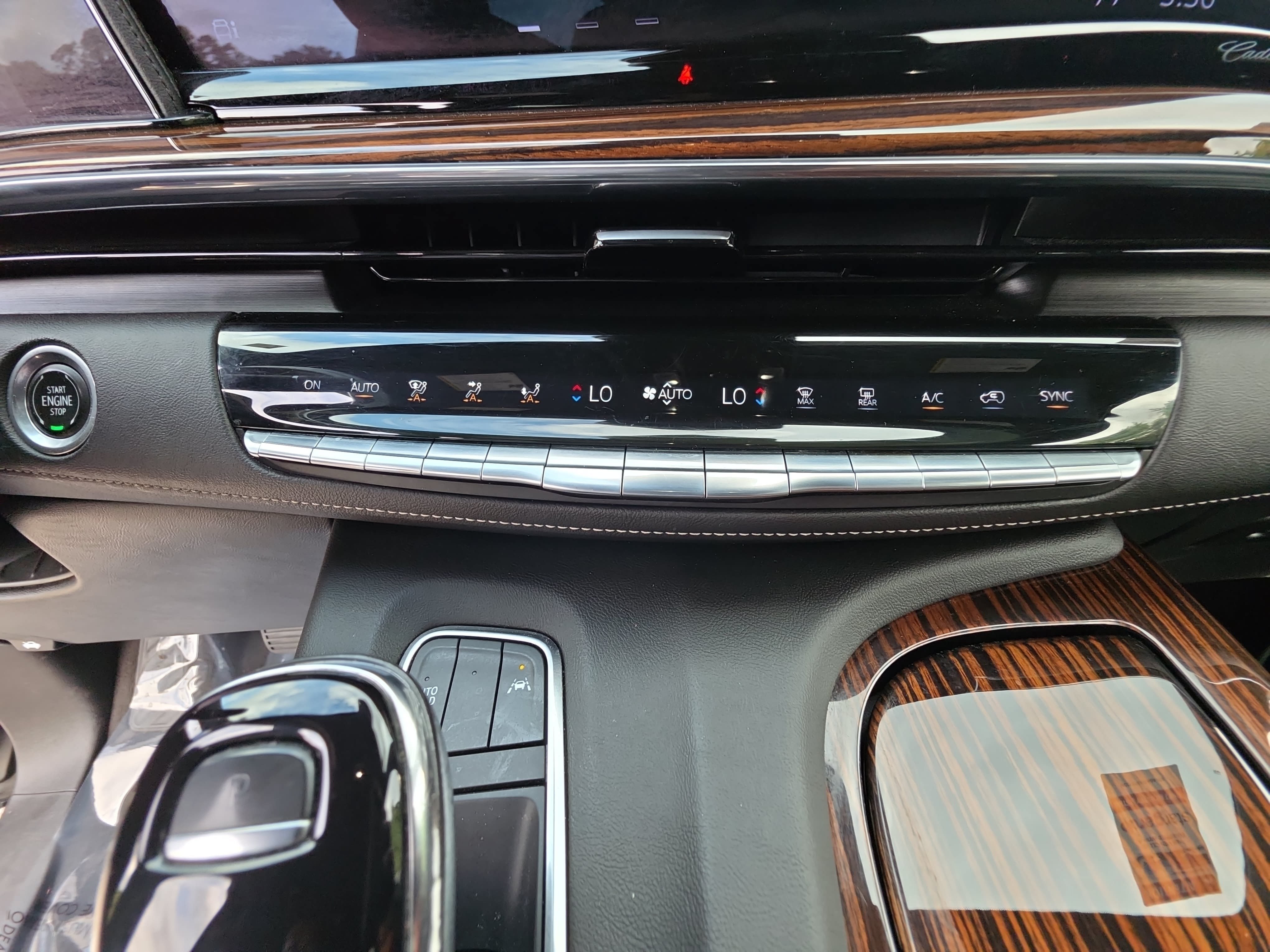 Used 2022 Cadillac Escalade Premium Luxury w/ LPO, Radiant Package AWD/4WD image 22