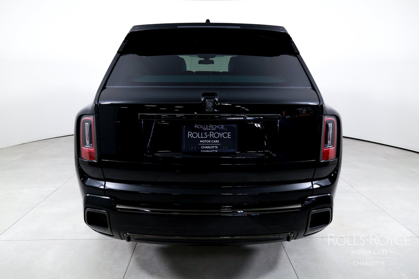 New 2027 Rolls-Royce Cullinan Black Badge AWD/4WD image 9