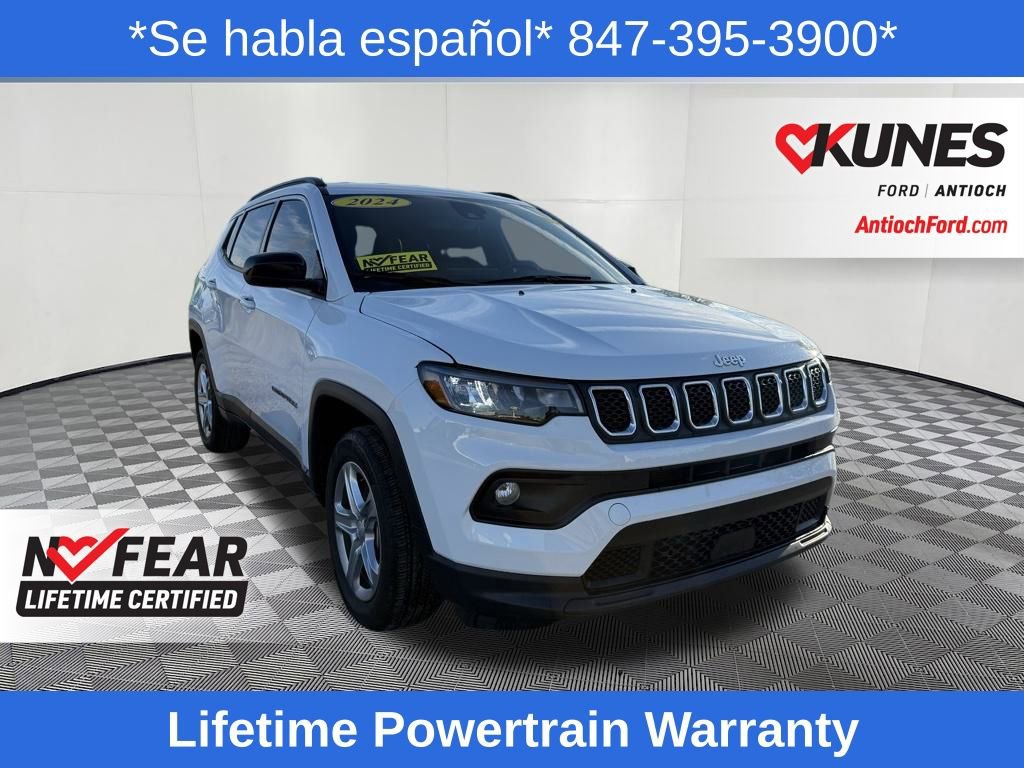 Used 2024 Jeep Compass Latitude image 1