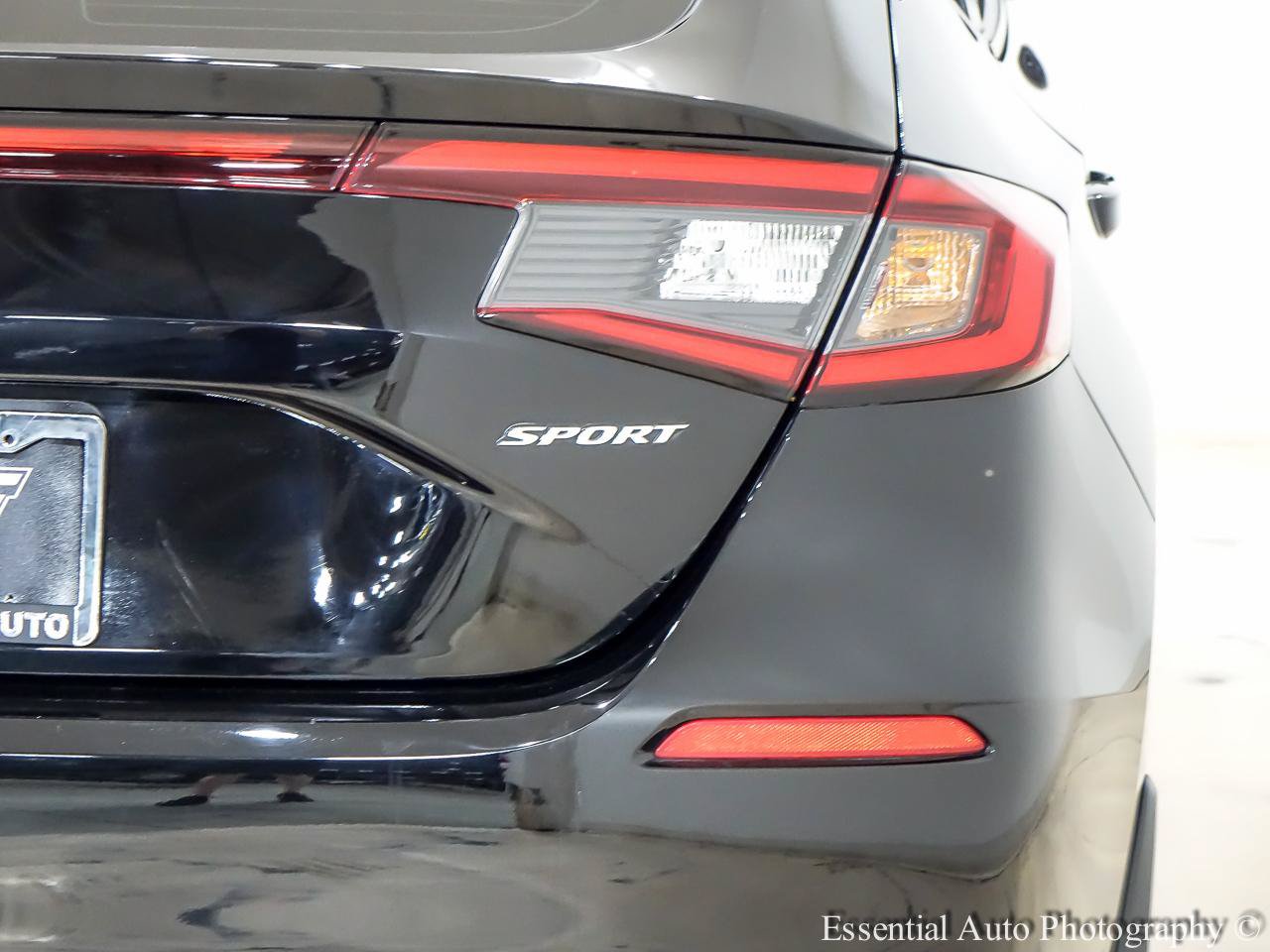 Used 2023 Honda Civic Sport image 8