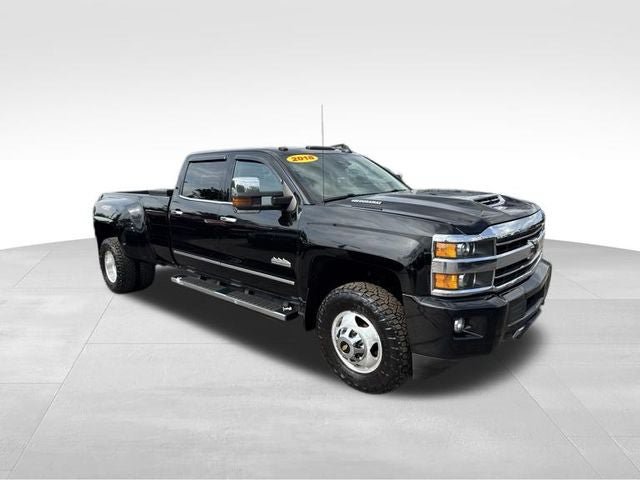 Used 2018 Chevrolet Silverado 3500 High Country AWD/4WD image 3