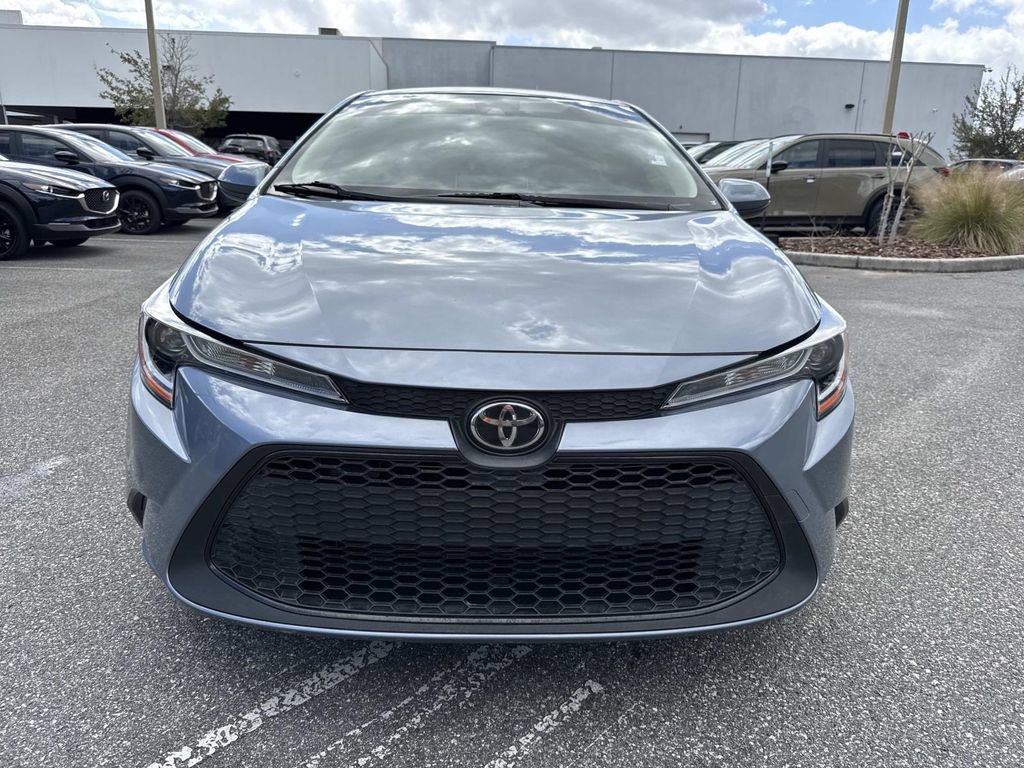 Used 2021 Toyota Corolla LE image 9