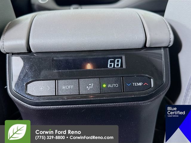 Used 2021 Toyota Highlander Limited image 29