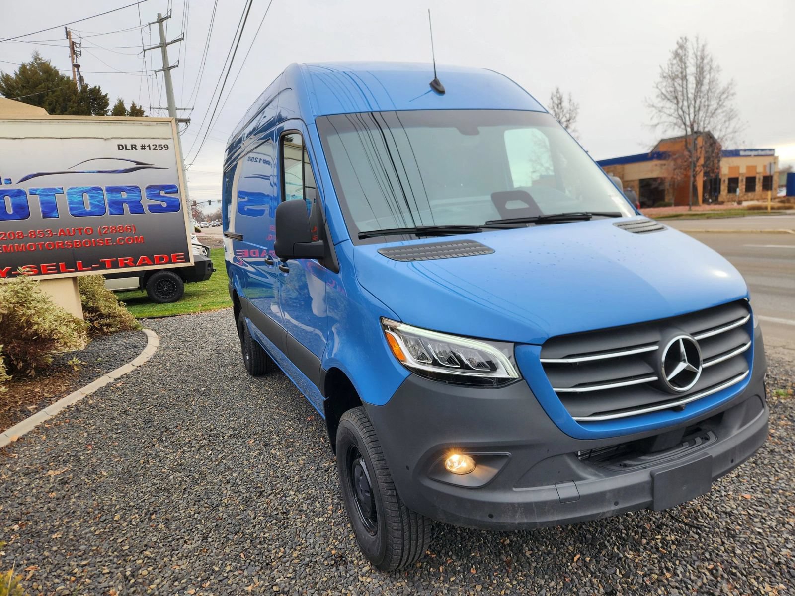 Used 2025 Mercedes-Benz Sprinter 2500 image 3