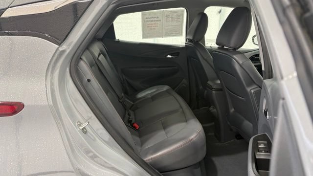 Used 2021 Chevrolet Bolt Premier w/ Infotainment Package FWD image 24