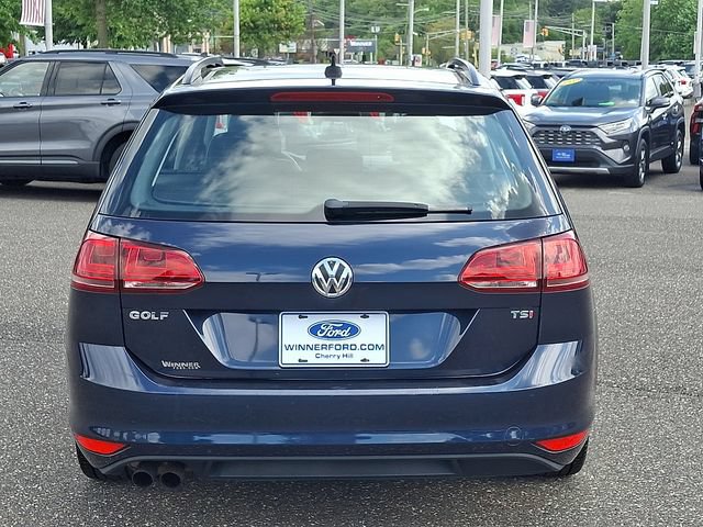 Used 2016 Volkswagen Golf Limited Edition FWD image 5