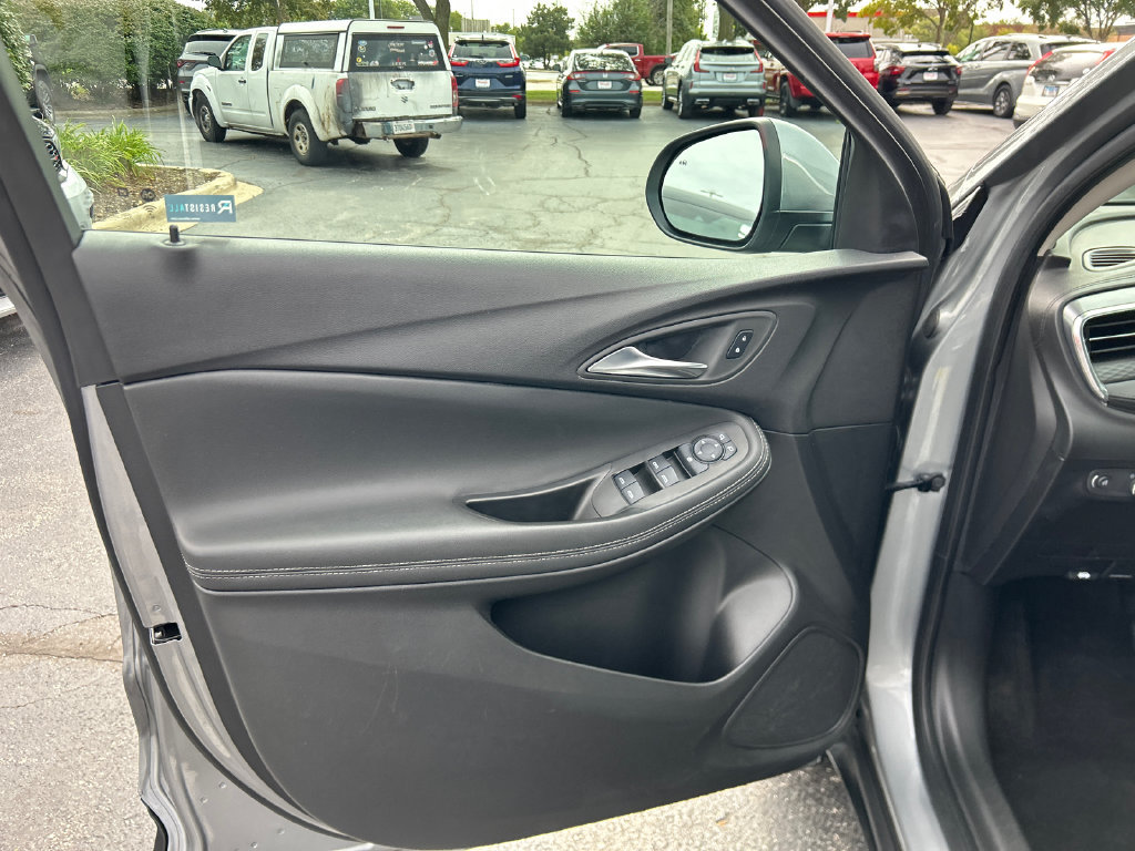 Certified 2024 Buick Encore GX Preferred FWD image 17
