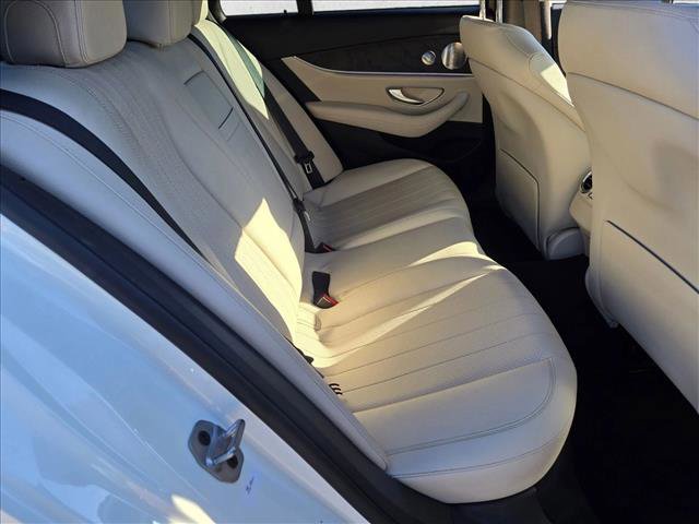 Used 2019 Mercedes-Benz E 300 image 18