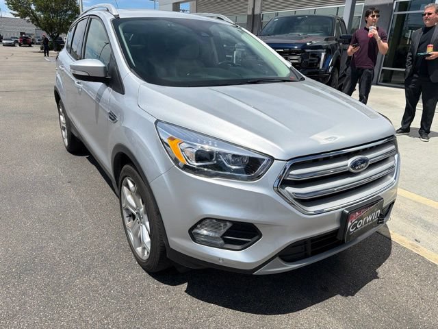 Used 2019 Ford Escape Titanium AWD/4WD image 3