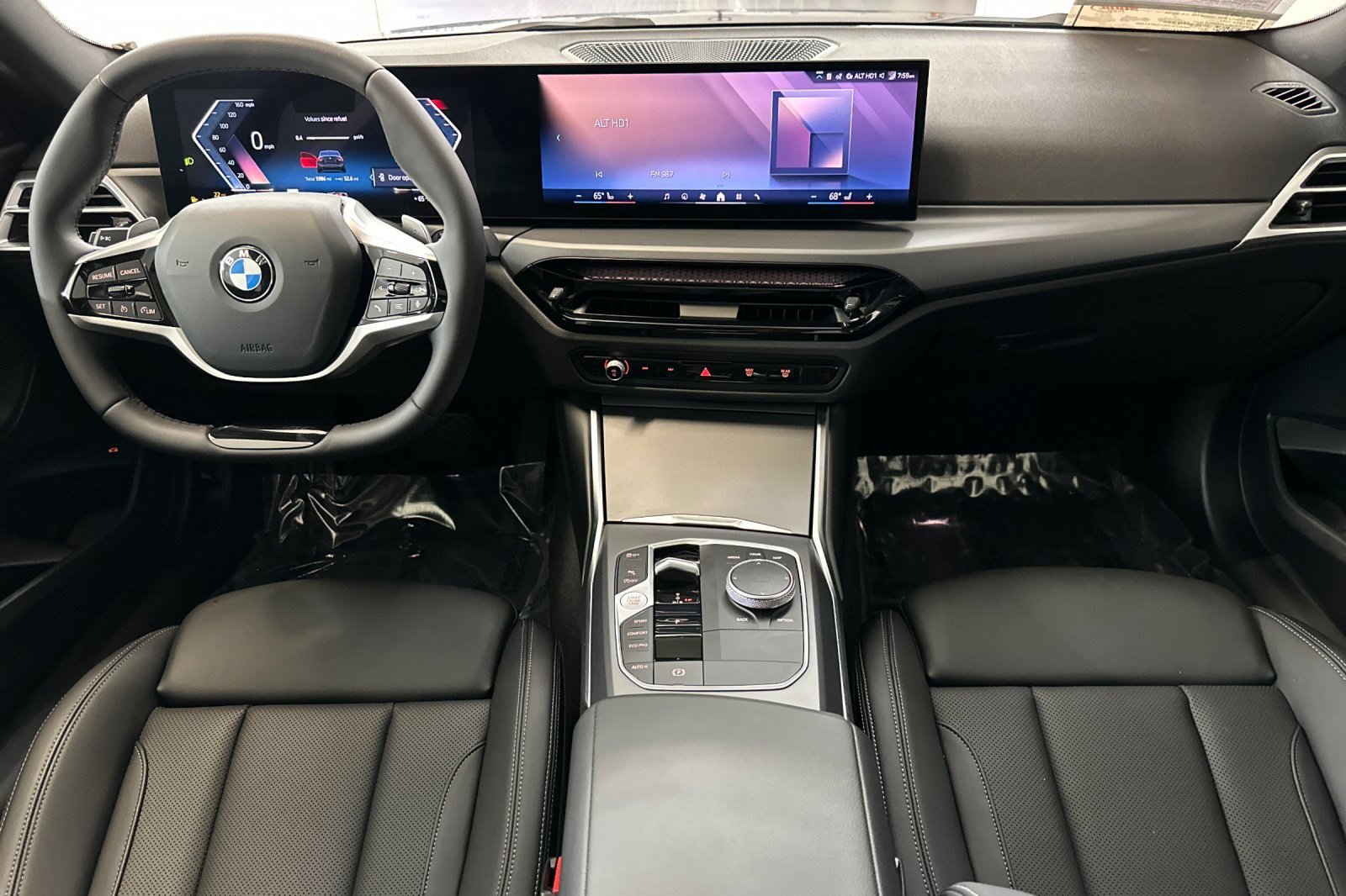 Used 2025 BMW 230i Coupe w/ Convenience Package RWD image 16