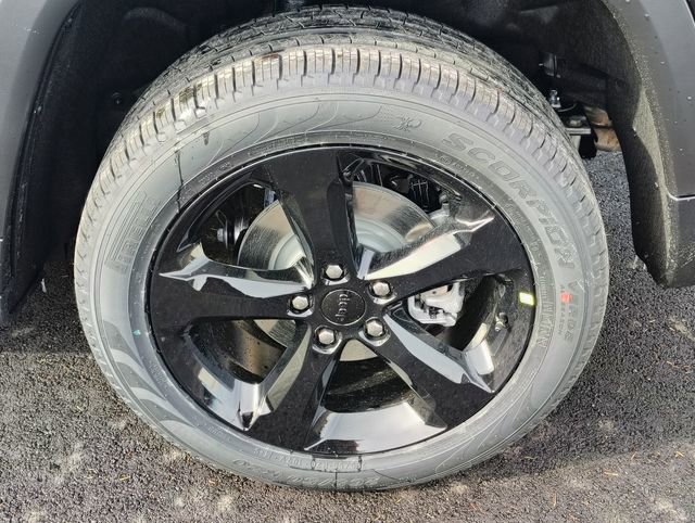 New 2026 Jeep Grand Cherokee Limited image 6