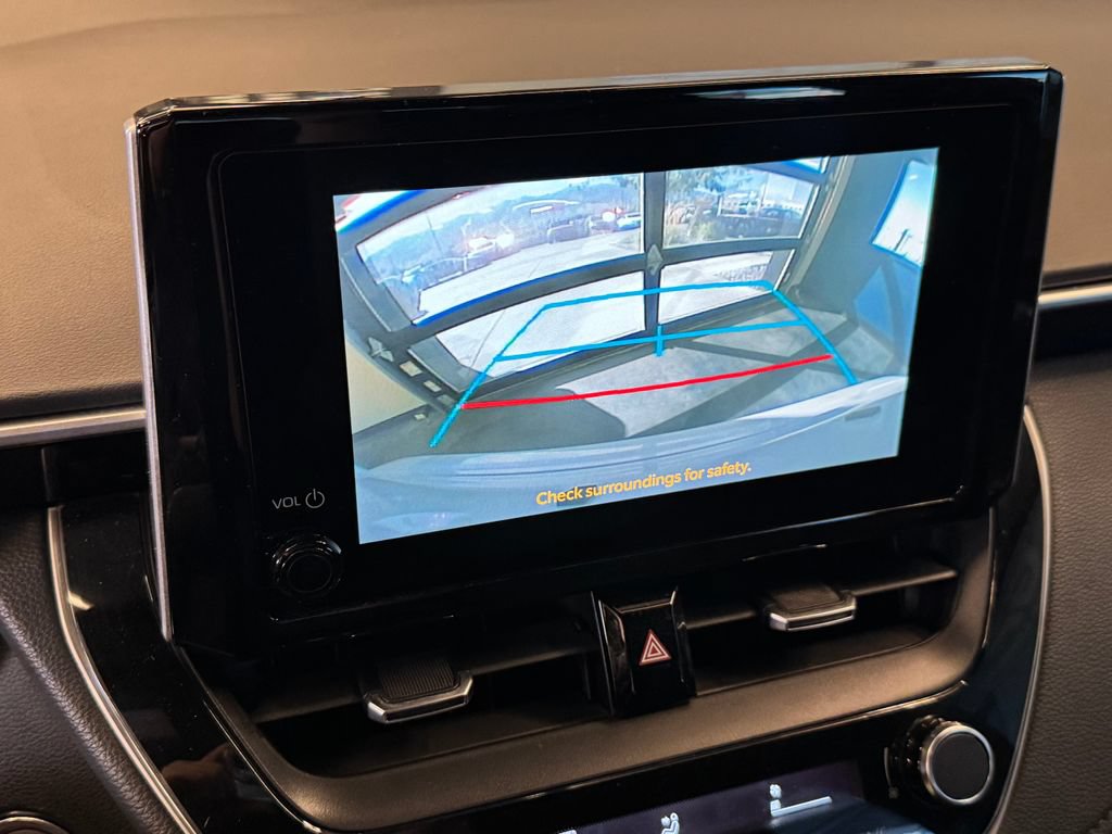 Used 2023 Toyota Corolla XSE FWD image 14