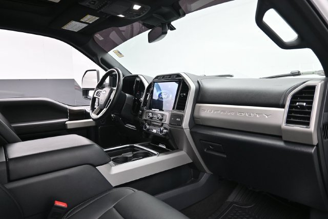 Certified 2022 Ford F250 Lariat w/ Tremor Off-Road Package AWD/4WD image 44