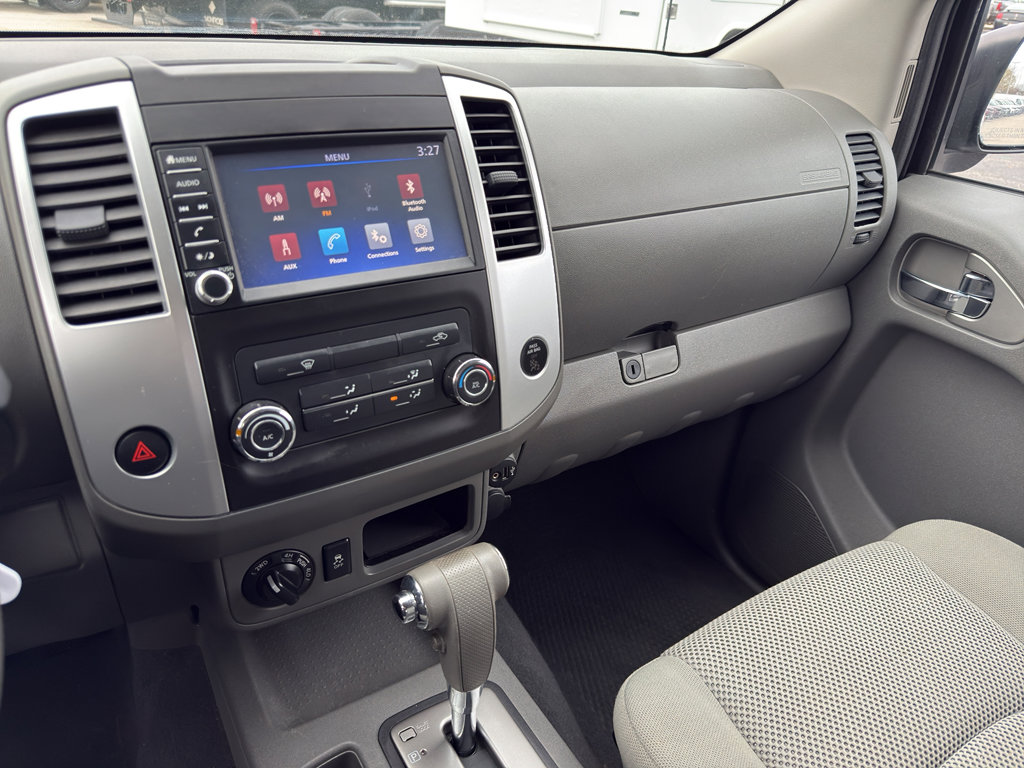 Used 2019 Nissan Frontier SV image 22