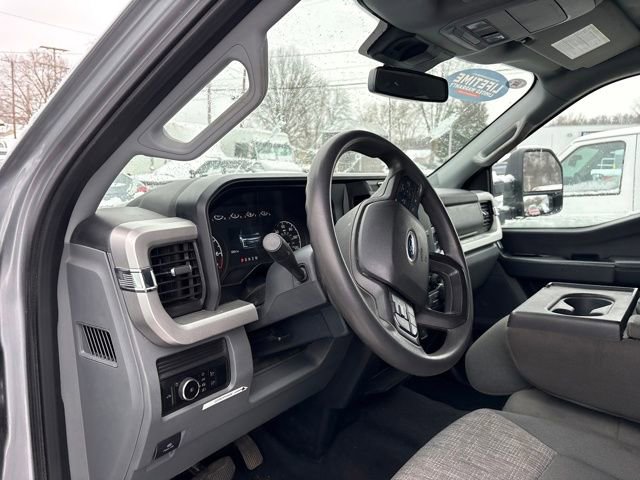 Used 2023 Ford F250 XLT image 9