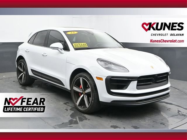 Used 2023 Porsche Macan S AWD/4WD image 1