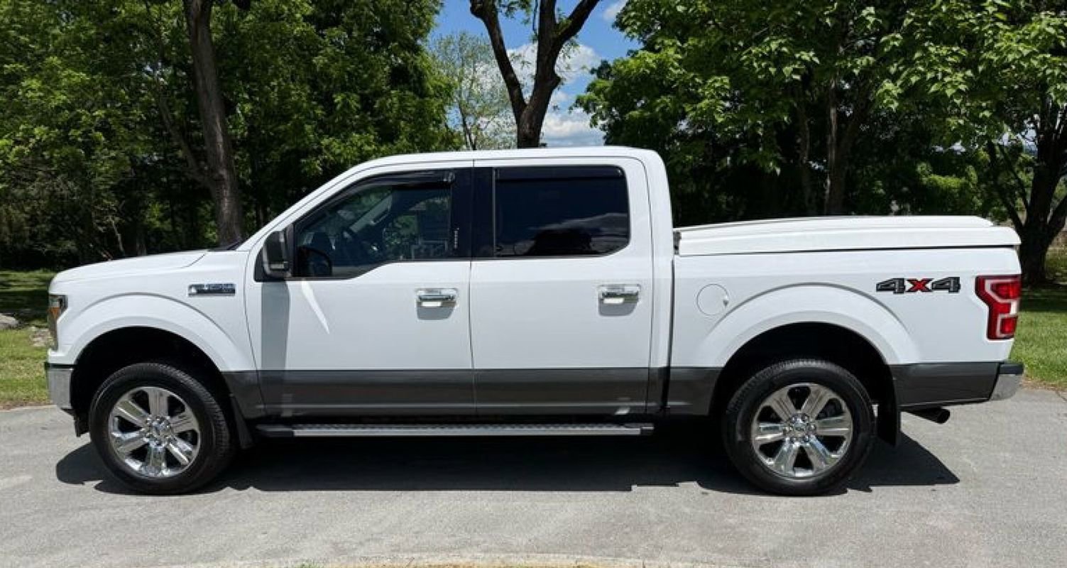 Used 2019 Ford F150 XLT w/ Equipment Group 302A Luxury AWD/4WD image 10