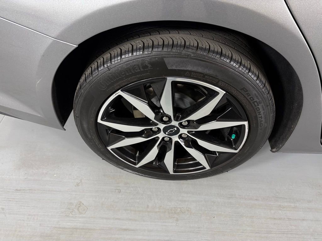Used 2023 Chevrolet Malibu RS FWD image 13