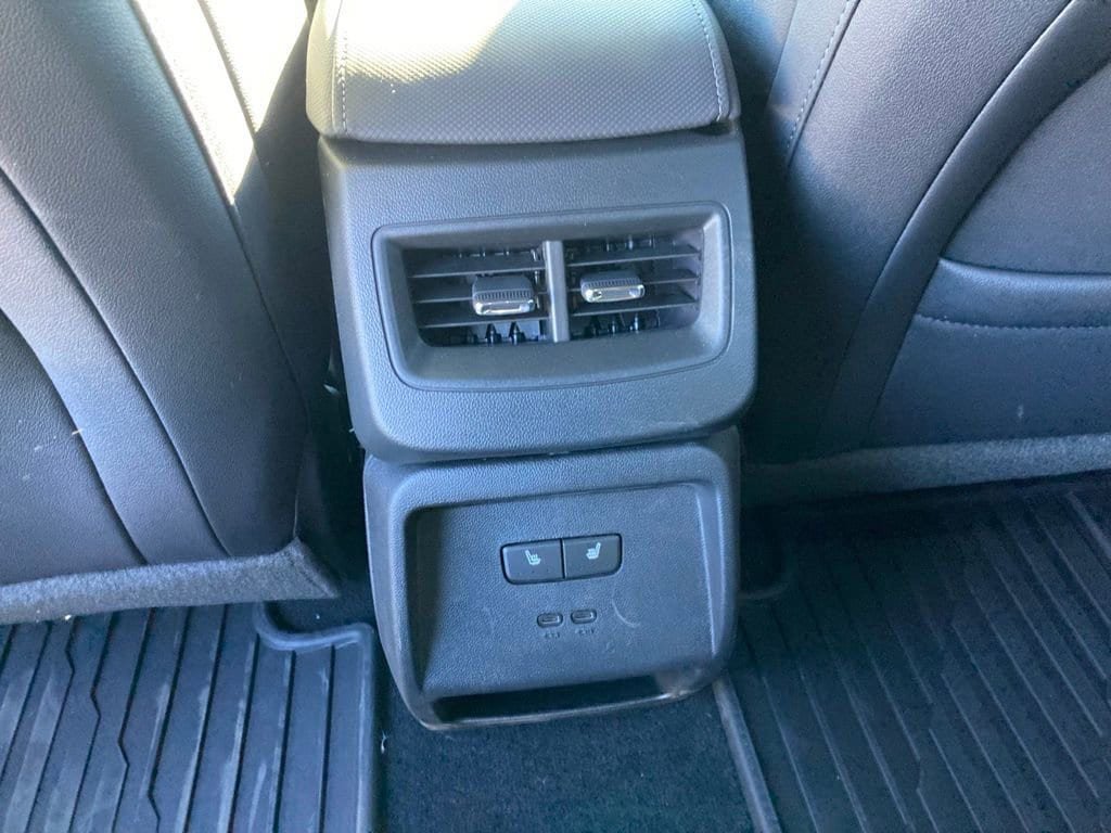New 2026 Chevrolet Equinox EV RS FWD image 22