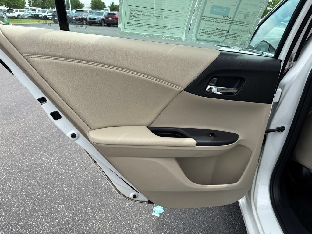 Used 2016 Honda Accord EX-L image 30