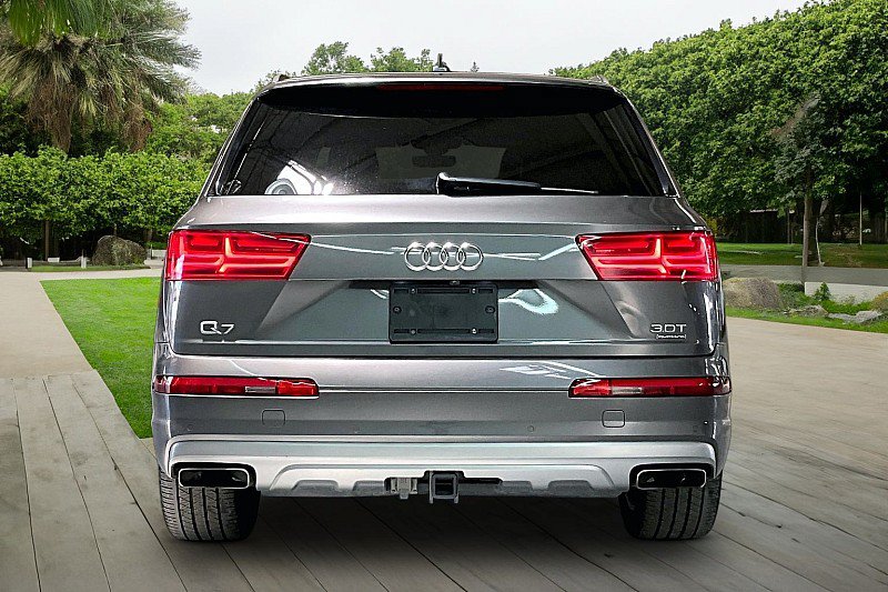 Used 2018 Audi Q7 3.0T Premium Plus w/ Premium Plus Package AWD/4WD image 3