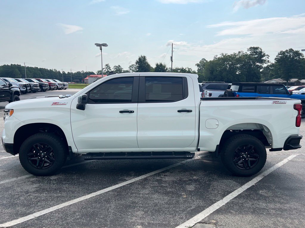 Used 2022 Chevrolet Silverado 1500 LT Trail Boss w/ Convenience Package II AWD/4WD image 21