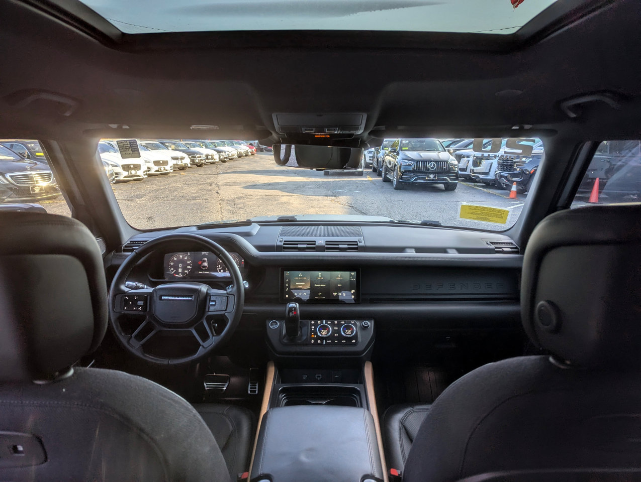 Used 2020 Land Rover Defender 110 X image 42