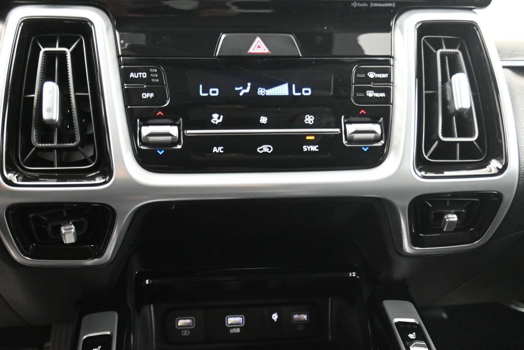 Used 2022 Kia Sorento SX AWD/4WD image 21