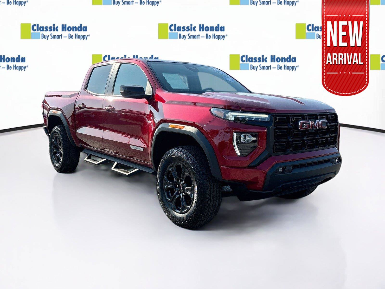 Used 2024 GMC Canyon Elevation w/ Elevation Premium Package AWD/4WD image 1