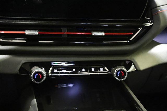 New 2024 Chevrolet Silverado EV RST AWD/4WD image 10