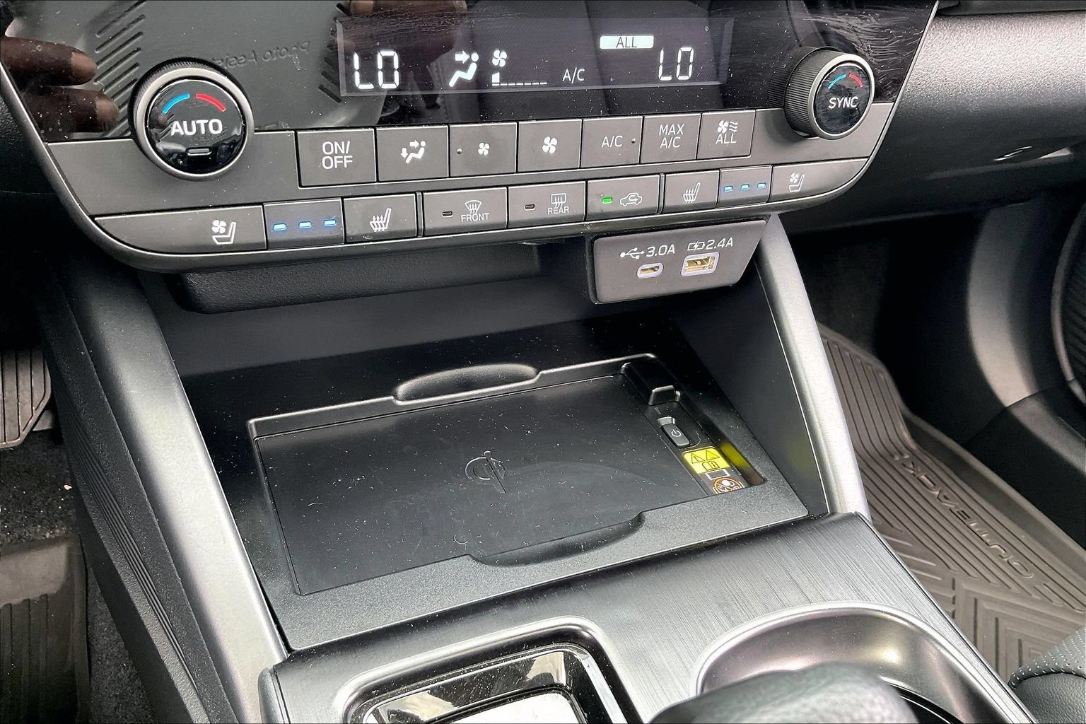 Certified 2026 Subaru Outback Touring AWD/4WD image 25