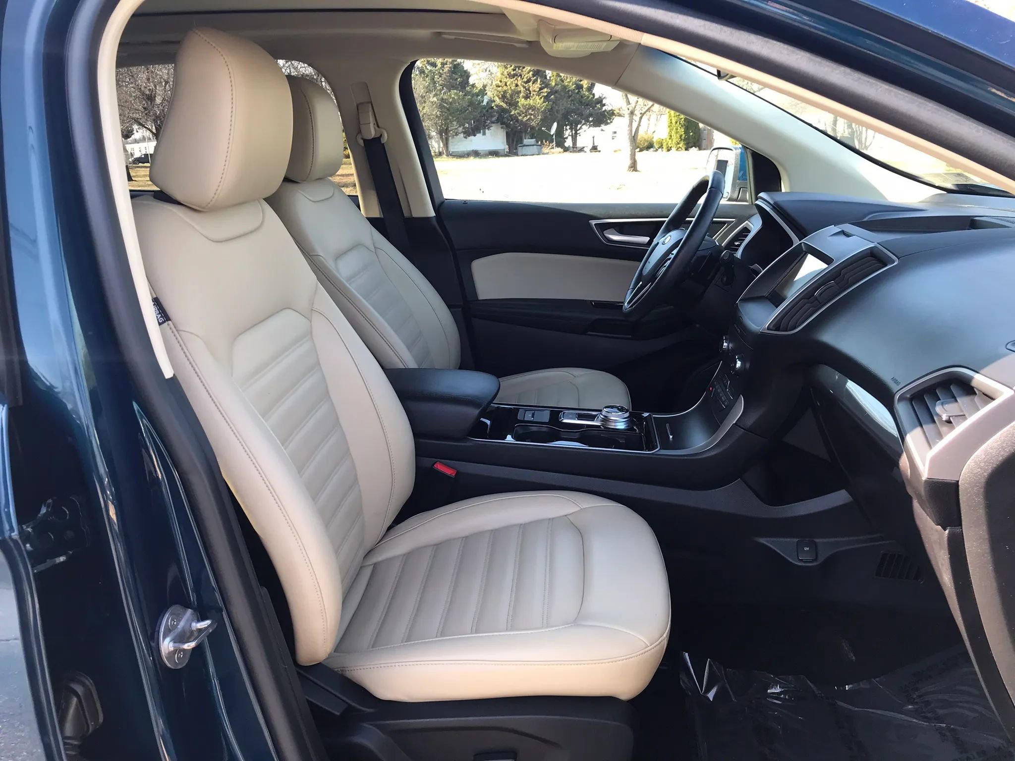 Used 2020 Ford Edge SEL w/ Cold Weather Package image 53