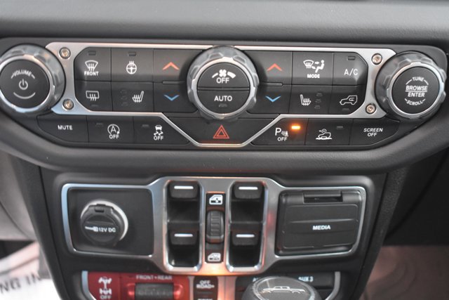 Used 2025 Jeep Gladiator Rubicon w/ Safety Group image 26