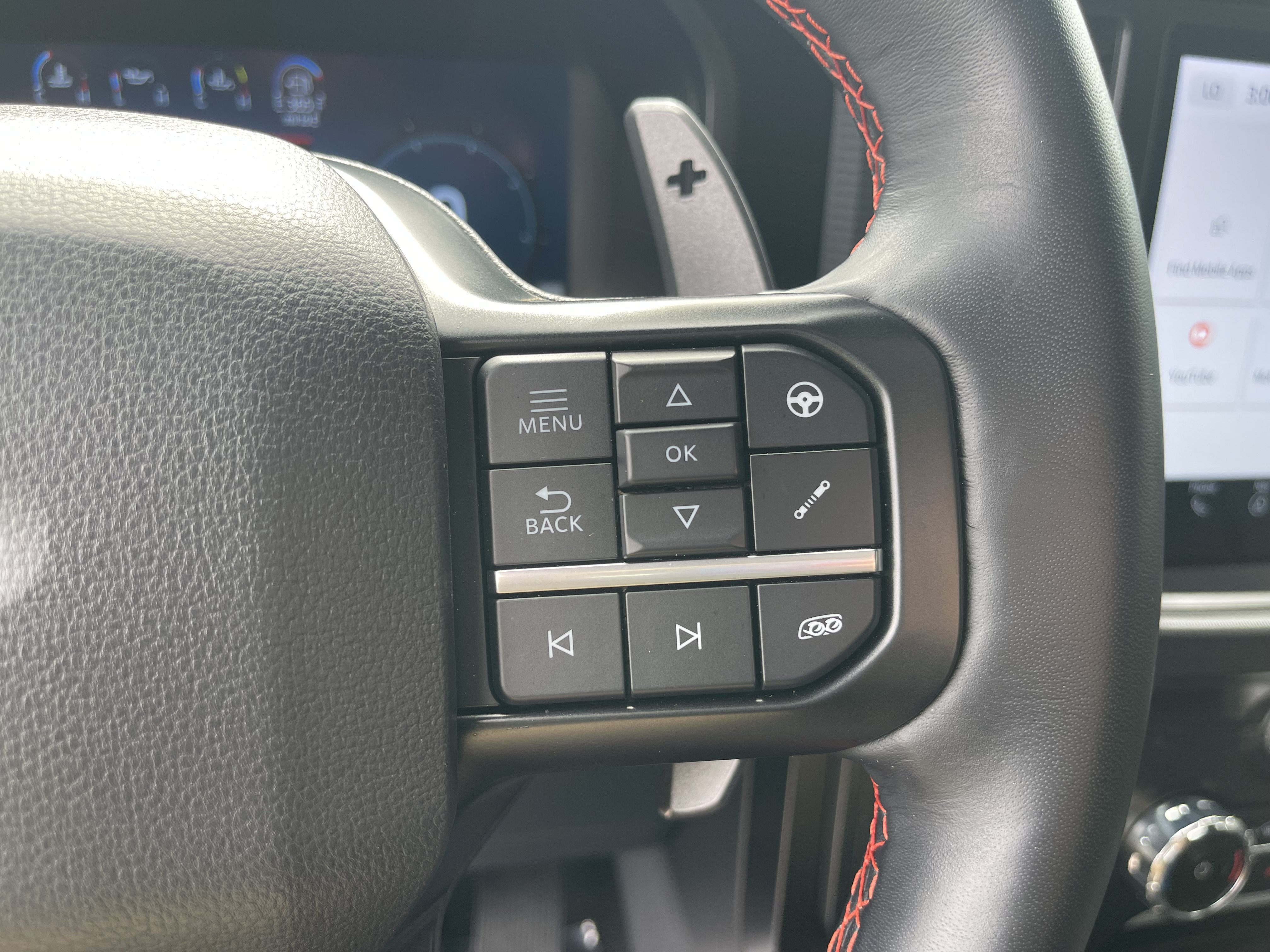 Used 2025 Ford F150 Raptor AWD/4WD image 14