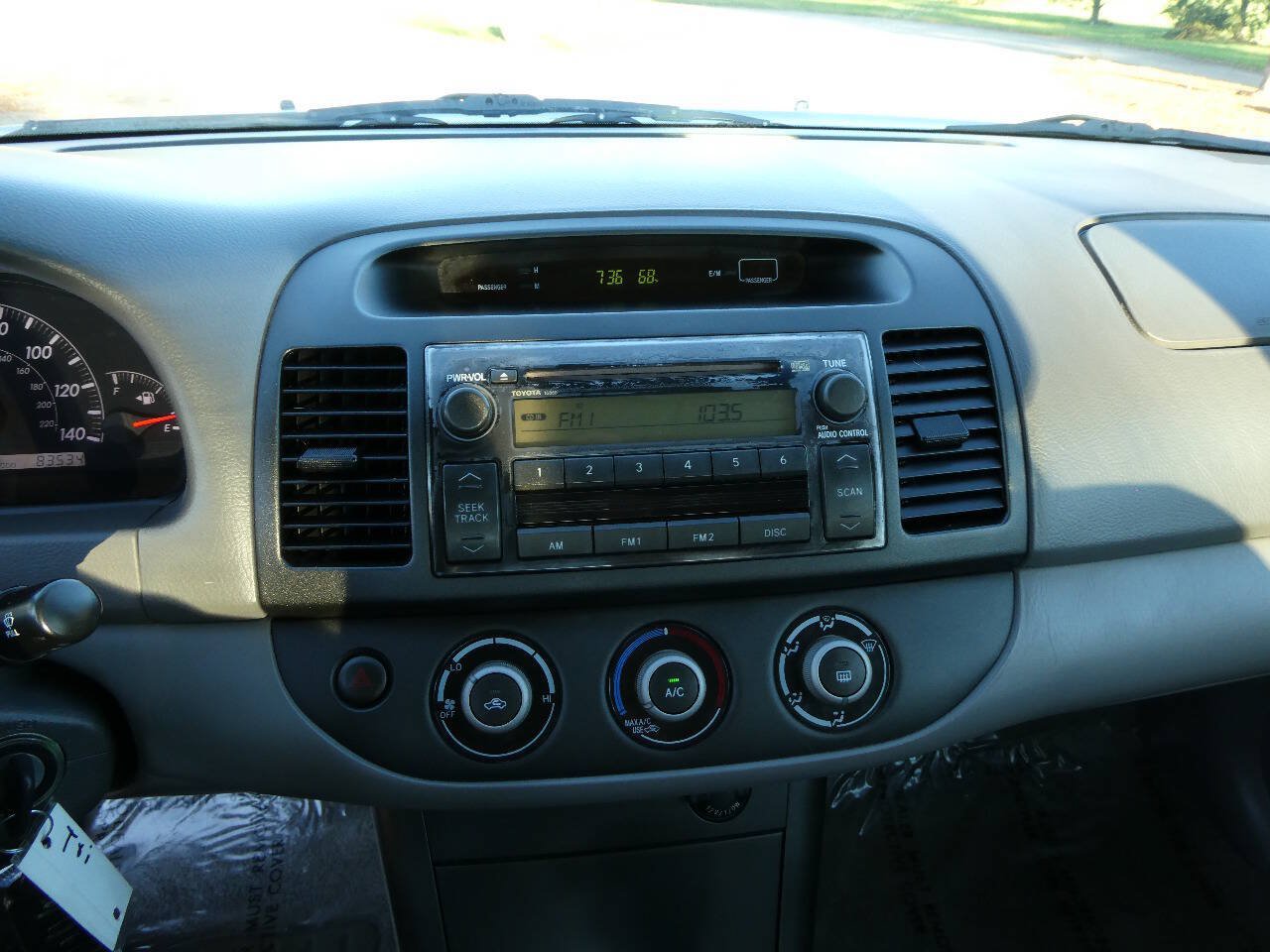 Used 2005 Toyota Camry LE FWD image 15