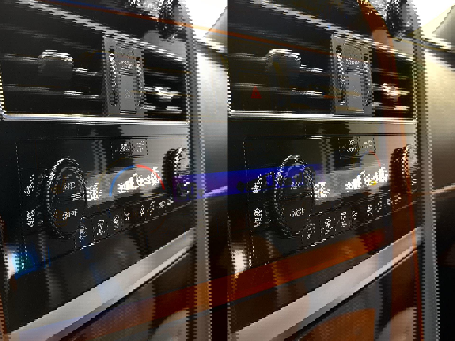 Certified 2024 INFINITI QX80 Sensory image 19