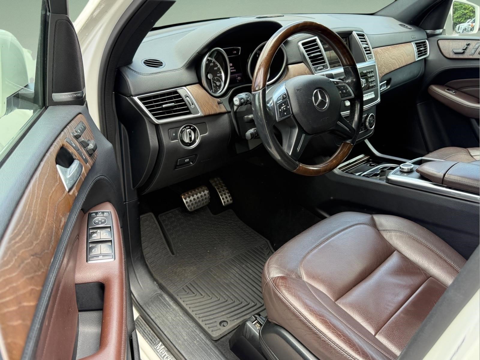 Used 2015 Mercedes-Benz ML 400 4MATIC image 9