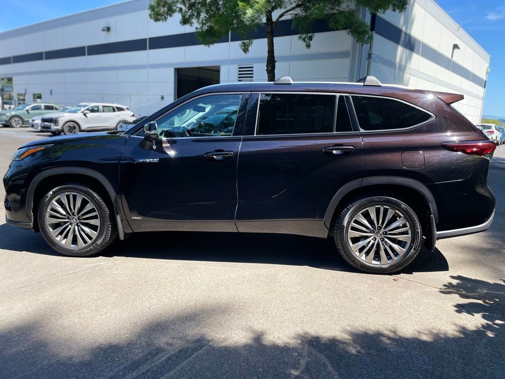 Used 2020 Toyota Highlander Platinum AWD/4WD image 6